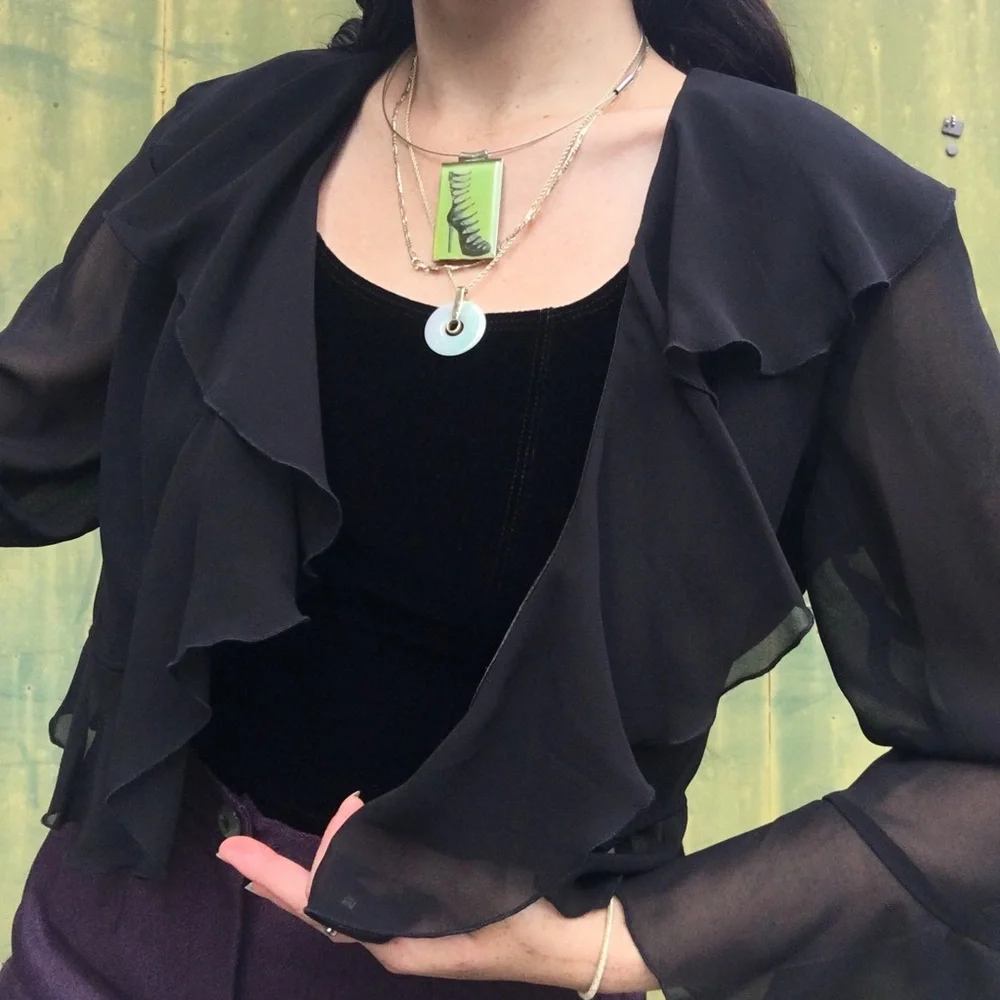 The *Missy* Cropped Ruffled Bolero~ - Picture 7 of 7
